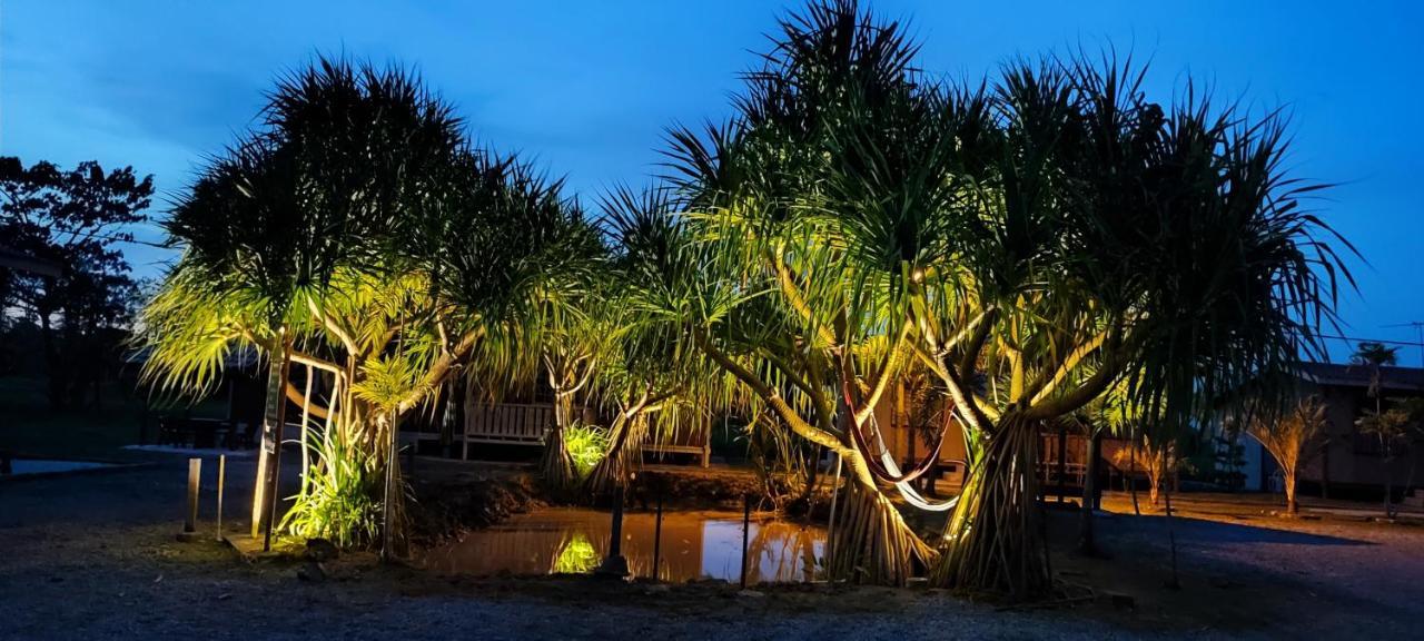 Tamteh Homestay Ayer Hitam Esterno foto